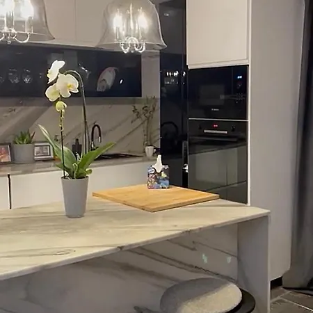 Vilă Casa In Inima Capitalei *